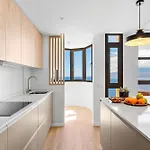 Stylish With Stunning Views & Parking