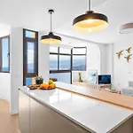 Stylish With Stunning Views & Parking Radazul