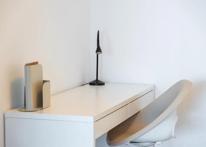 Appartement Stylish With Stunning Views & Parking